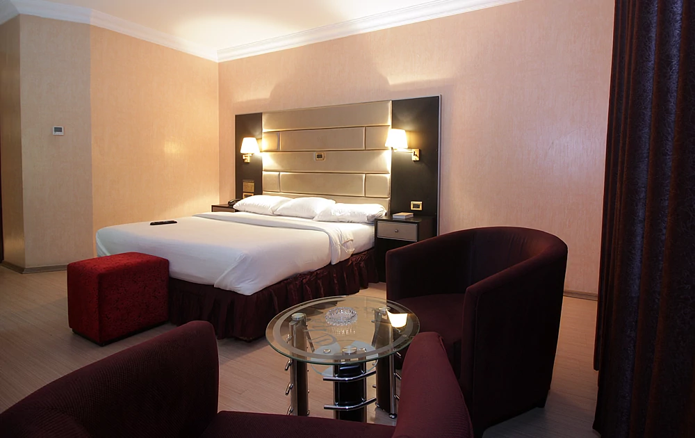 silver plus room at chesney hotel, vi, Lagos